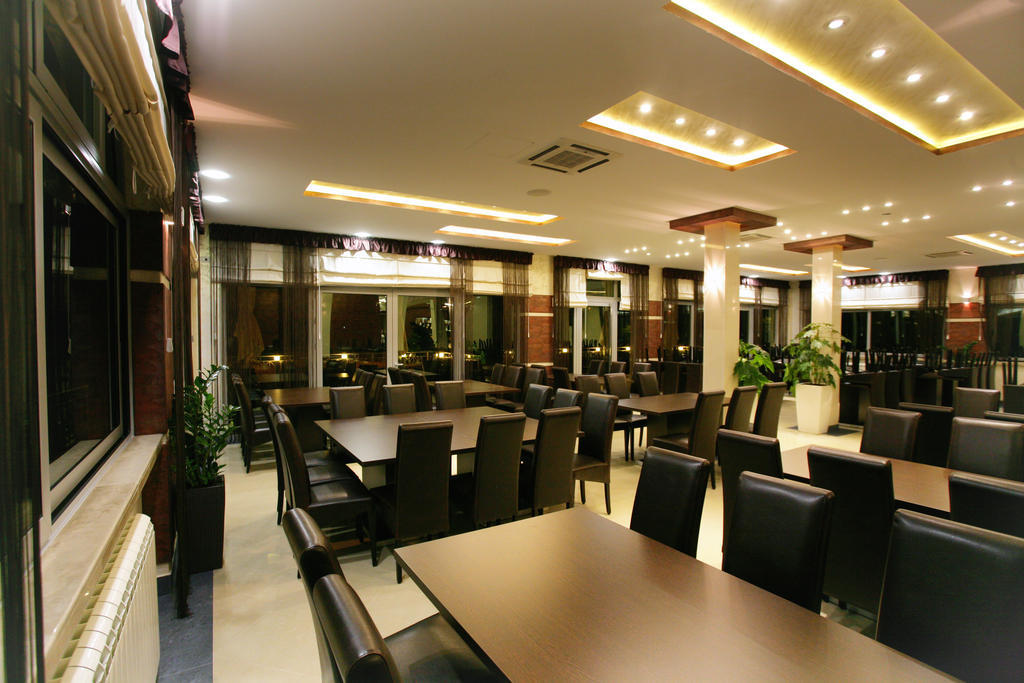 Hotel Ellena Herceg Novi Dış mekan fotoğraf